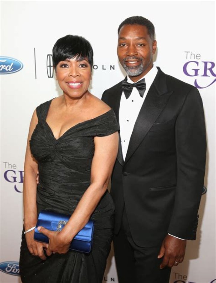 Ernesto Williams Age, Wiki, Wife, Net Worth, Height, Ethnicity ·